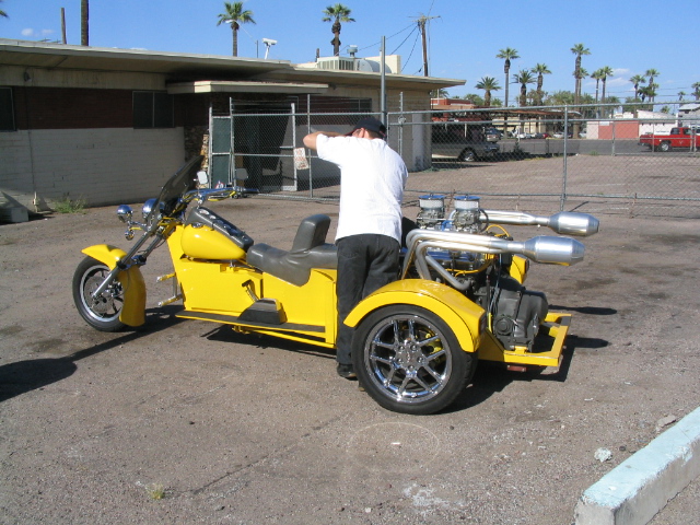 618x457 pixels (211K)